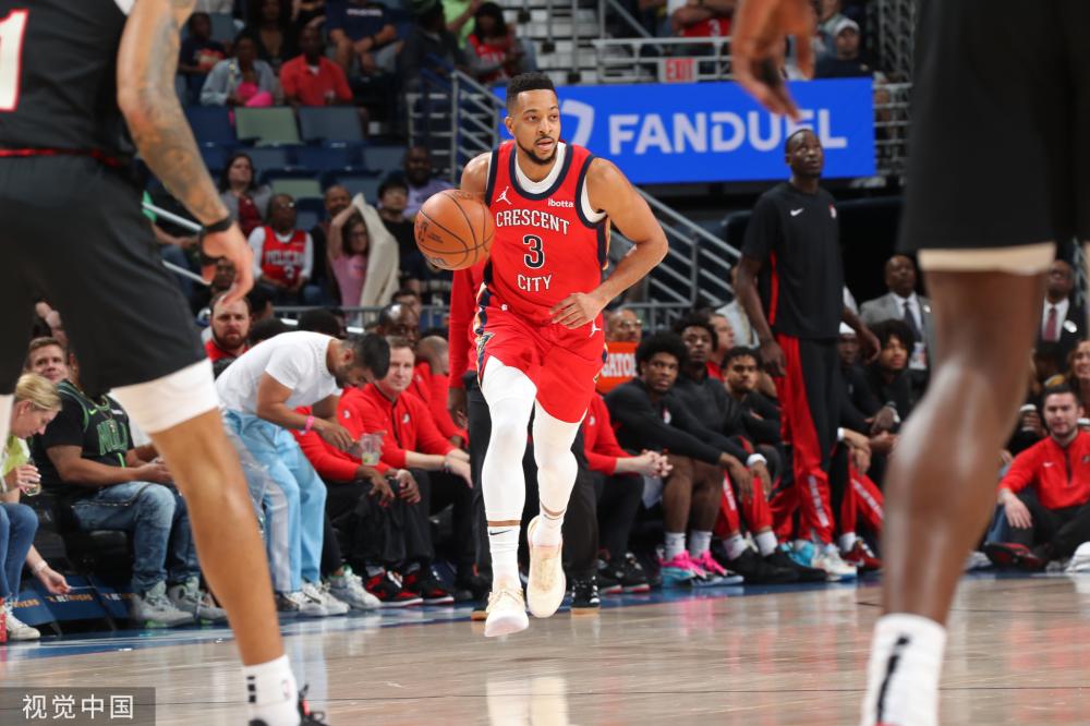 奥斯梅恩记者朋友：奥斯梅恩同意加盟加拉塔萨雷，俱乐部间在谈判.