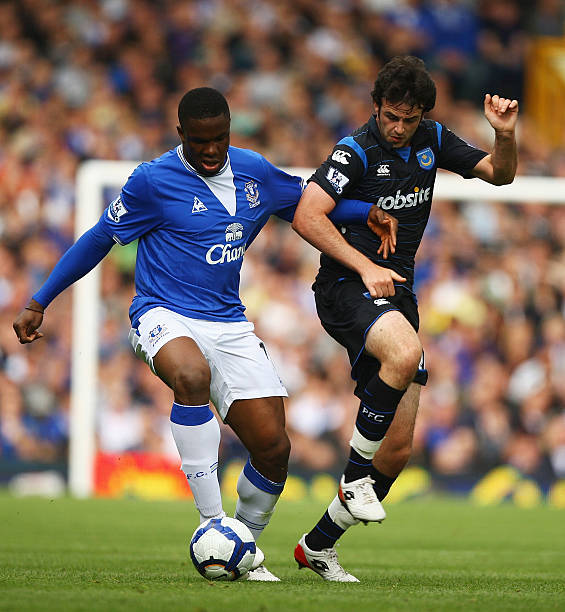 行息息相关 行息息相关