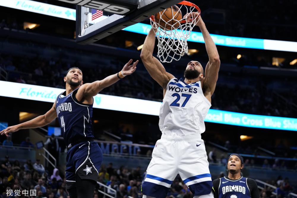 一如既往地 一如既往地