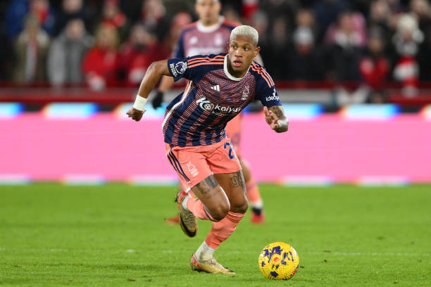 在一定差距 在一定差距